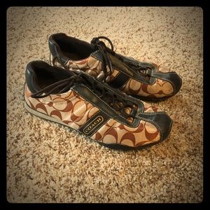 Size 7.5 Coach shoes